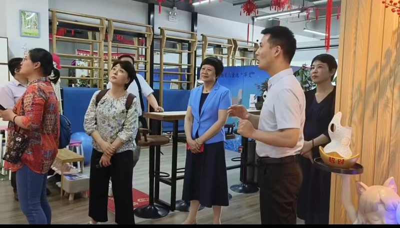 脊柱侧弯调研